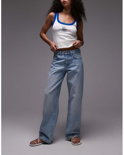 Vaqueros Descoloridos De Talle Bajo Y Pernera Ancha Ember De -Azul TOPSHOP de color Gray