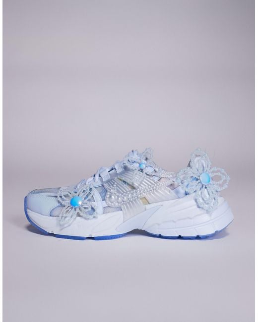 Nike V2K Run Artist Collection Shoes in Blue | Lyst Canada