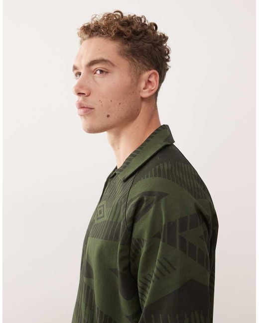 Umbro Green Rinted Drill Top for men