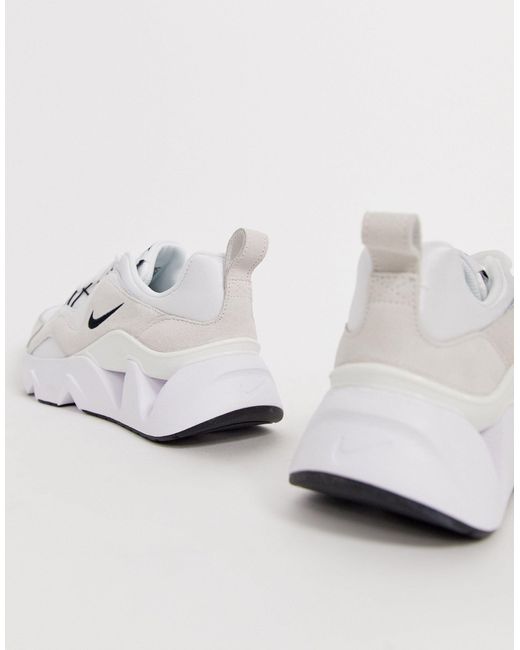 nike ryz 365 sneakers