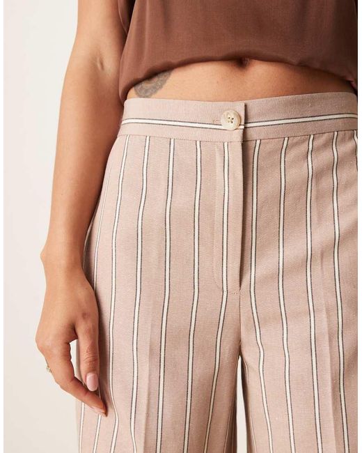 Pantaloni Comodi Dritti Color Visone A Righe di ASOS in Natural