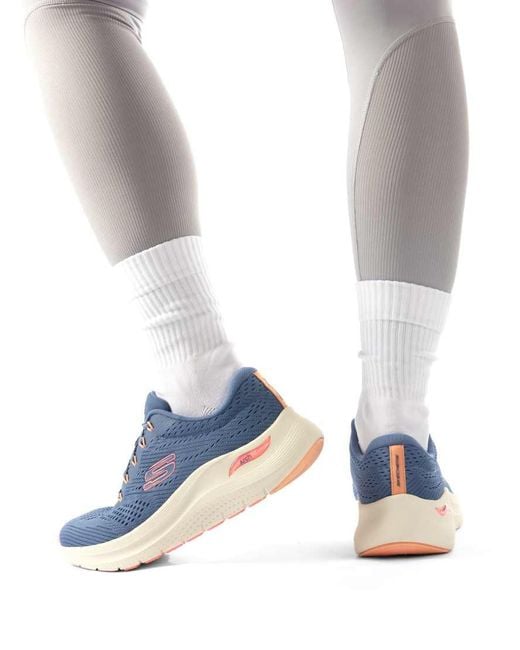 Skechers White Arch Fit 2.0