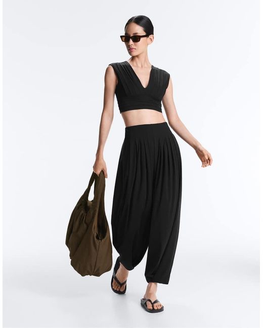 Oysho Black Perfect-adapt Pleated Tank Top