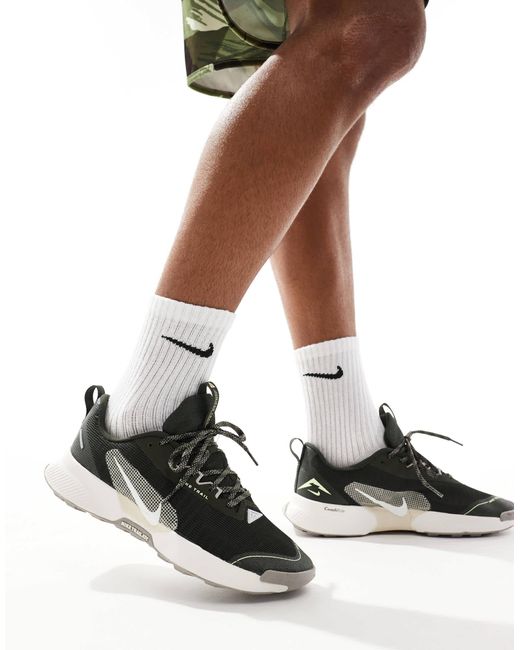 Nike Green Juniper Trail 3 Sneakers for men