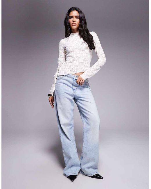 Brave Soul Hoogsluitende Kanten Top Met Lange Mouwen En Asymmetrische Zoom in het White