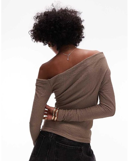 Top Monospalla Testurizzato di Mango in Brown