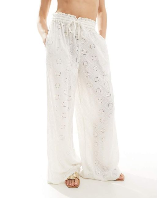 Iisla & Bird Strandbroek Met Broderie in het White
