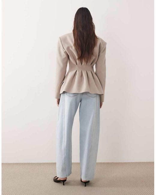 ARRANGE Natural Franklyn Seam Detail Barrel Jean