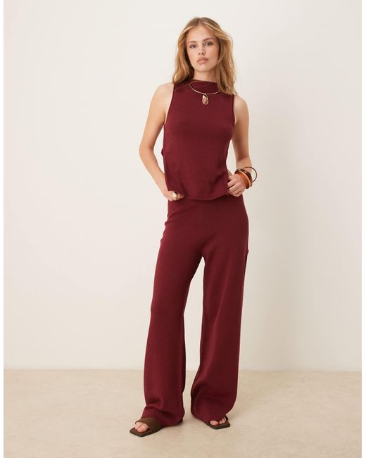 ASOS Red – hose