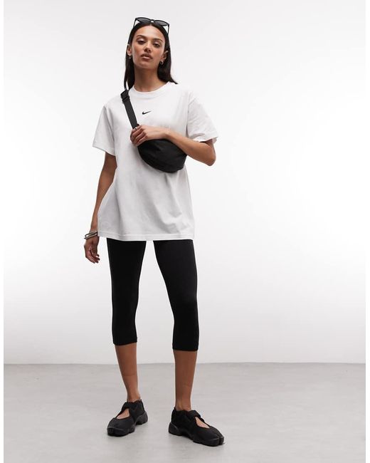 Nike Classic in het White