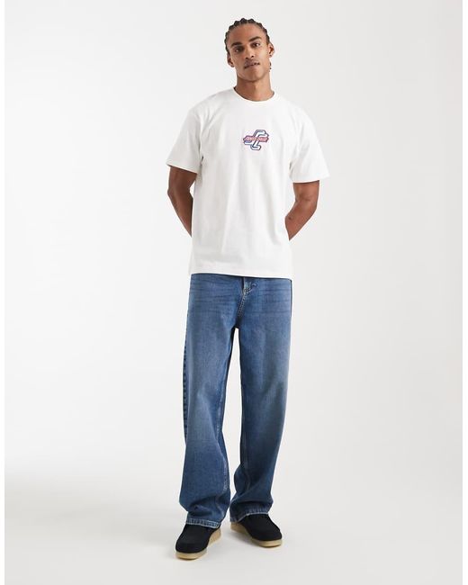 Santa Cruz White Outer Front Graphic T-shirt for men