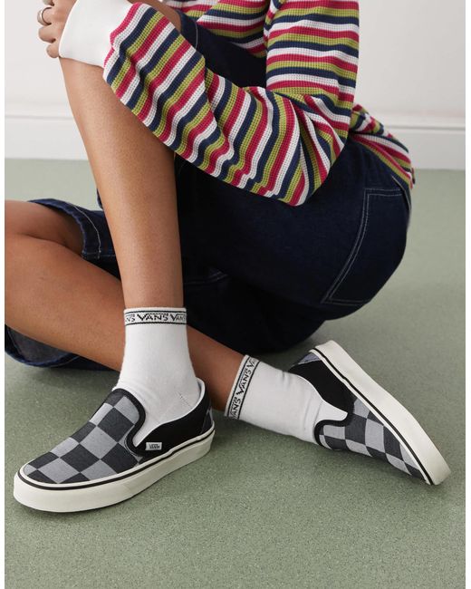 Vans Black – classic slip-on monochrome – sneaker zum hineinschlüpfen