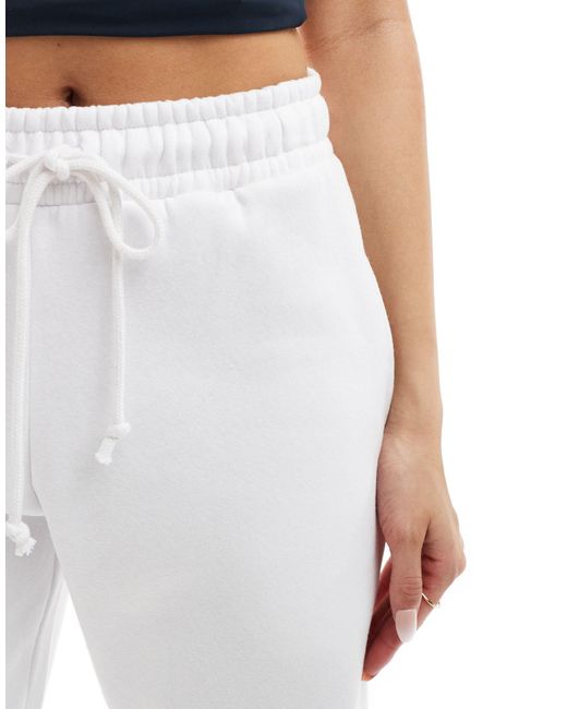Missy Empire White Exclusive Drawstring Detail Wide Leg jogger Co-ord