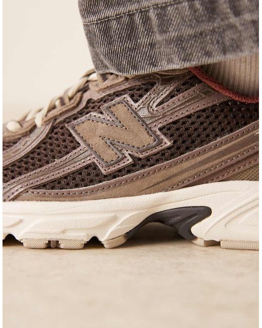 New Balance Brown 740 Trainers