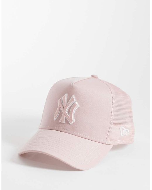 KTZ Pink Ny Yankees E Frame Outline Logo Trucker Cap