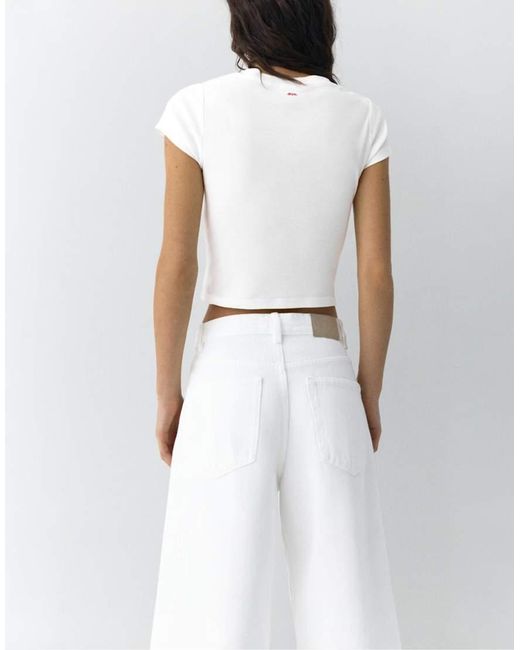 Pull&Bear White T-shirt With Flower Graphic