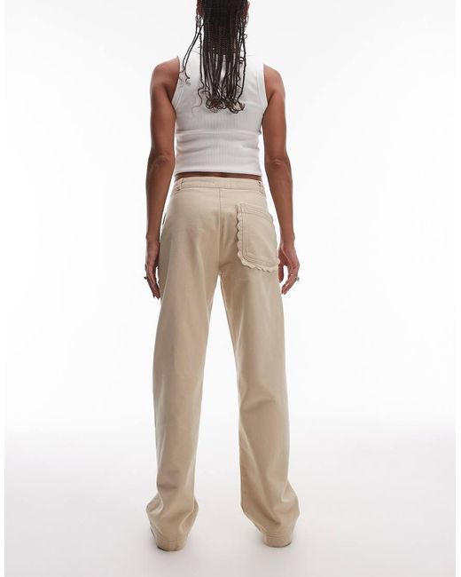 Pantaloni Dritti A Vita Bassa Color Pietra Con Tasche Smerlate di TOPSHOP in Natural