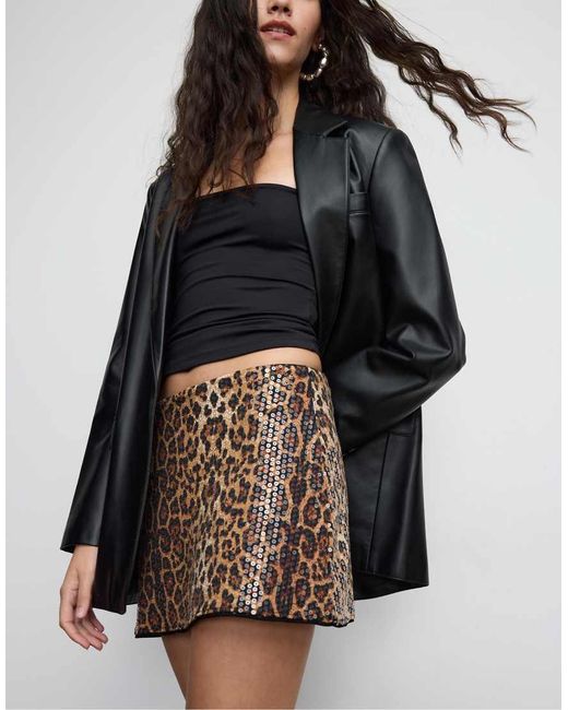 Stradivarius Black Mini Skort With Animal Print Sequin