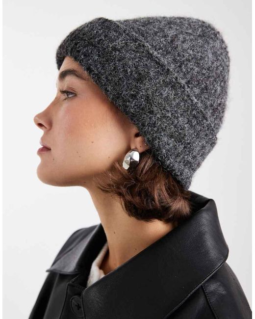 Vero Moda Grofgebreide Beanie Van Harig Garen in het Gray