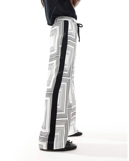 ASOS White Pull On Trousers With Contrast Panel