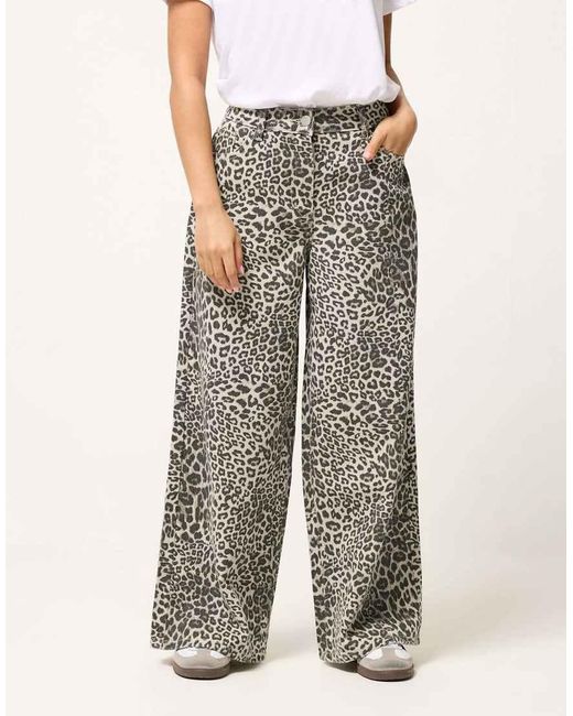 PixieGirl White Petite Leopard Print Wide Leg Jeans