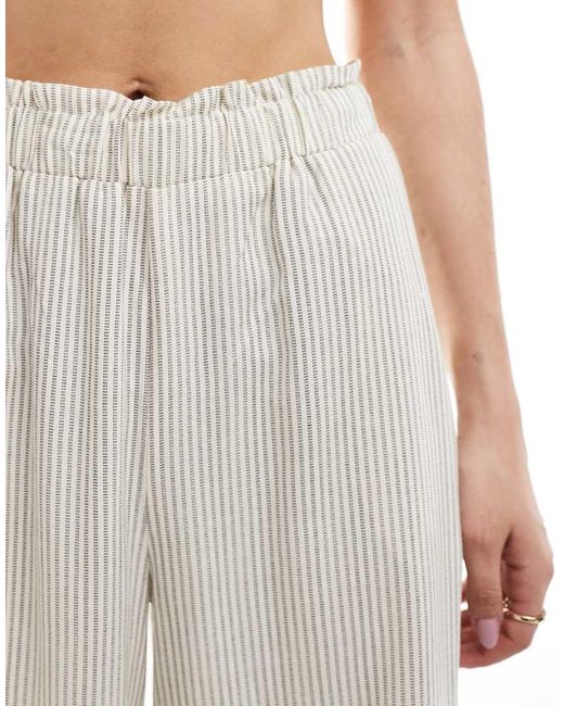 Stradivarius Broek Met Wijde Pijpen En Elastische Taille Van Kreukelstof in het White