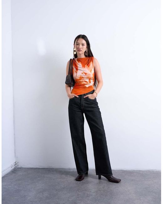 Top Senza Maniche Asimmetrico Con Stampa A Fiori di TOPSHOP in Orange