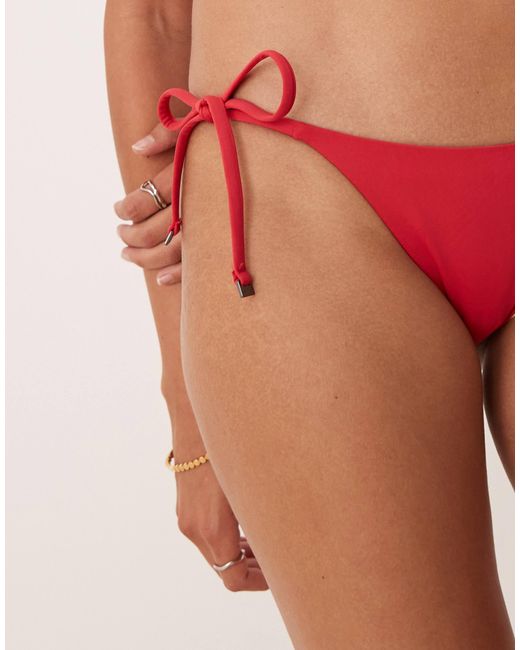 Bas Calvin Klein en coloris Red