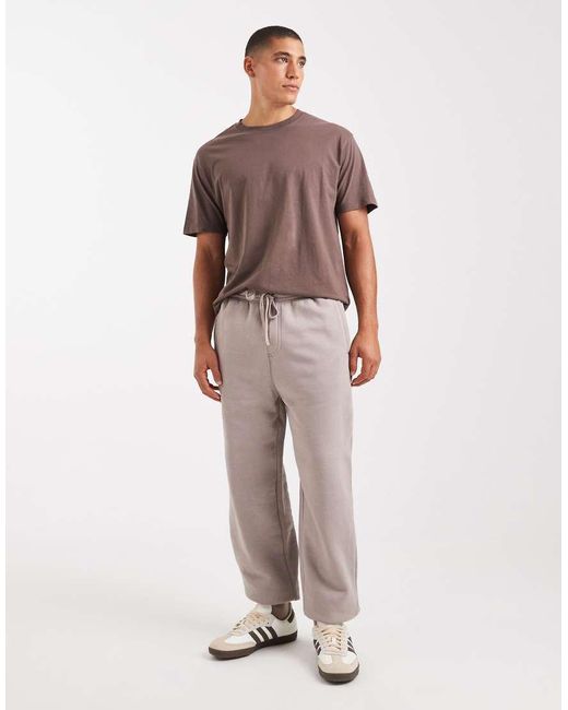 Joggers De Chándal Holgados Con Bajos Ajustados De Cotton On de hombre de color Brown