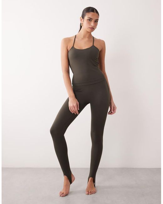 4505 Black Open Back Vest With Inner Bra