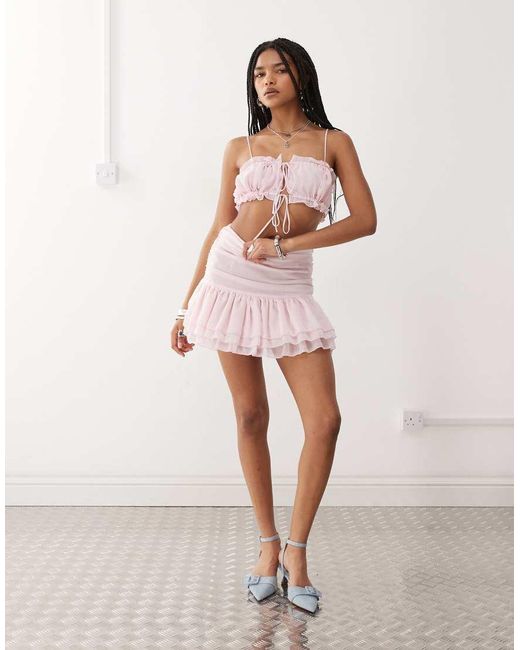 Amy Lynn Gerimpelde Cropped Top Van Co-Ord Set Met Camibandjes En Strikdetail in het Pink