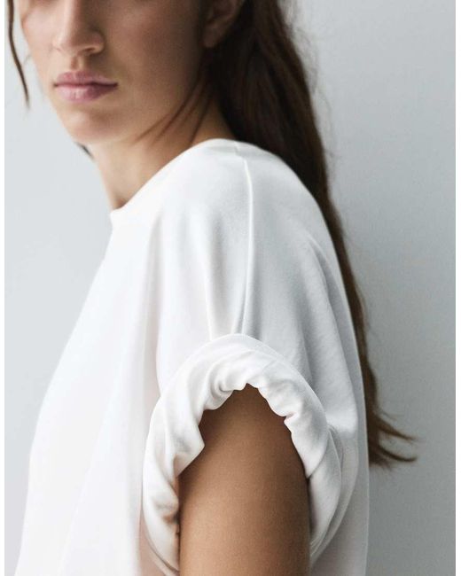 Pull&Bear White Boxy-Fit Short Sleeve T-Shirt