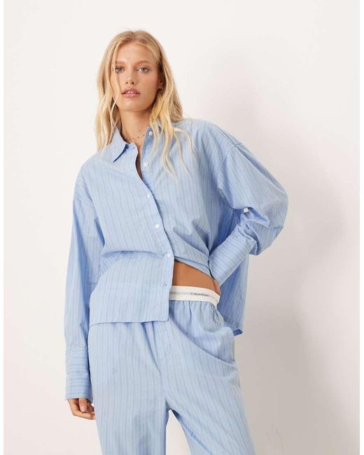 Calvin Klein Gestreept Pyjamashirt Van Katoenen Popeline in het Blue