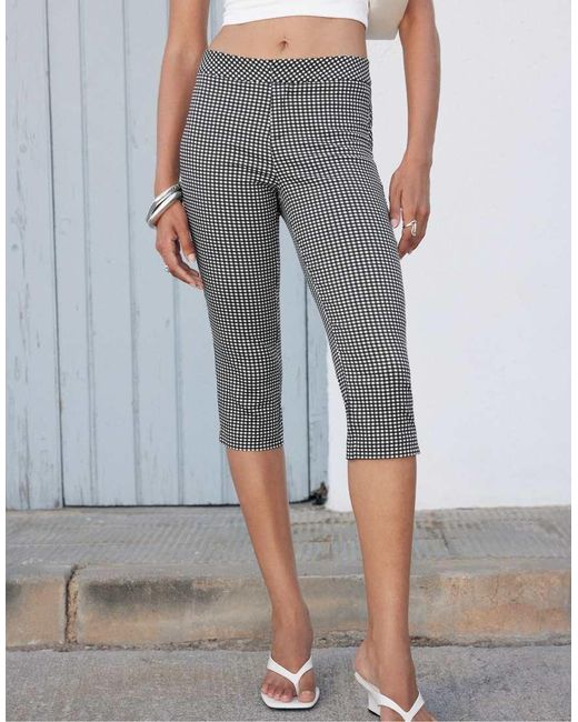 Stradivarius Gray Bengaline Capris