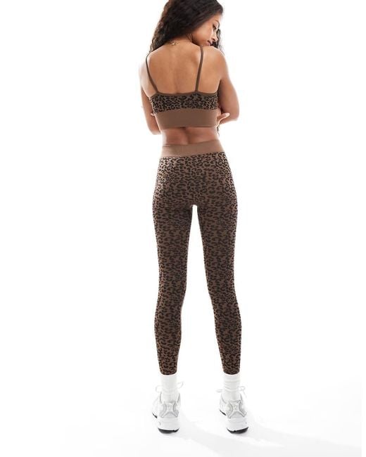 Leggings Con Estampado Animal Sin Costuras De (Parte De Un Conjunto) ONLY de color White