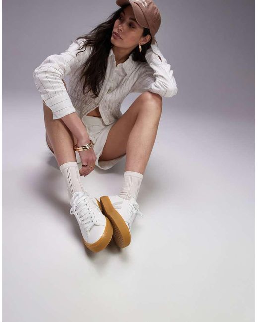 Zapatillas De Deporte Blancas Con Suela De Goma Campo De Veja de color Gray