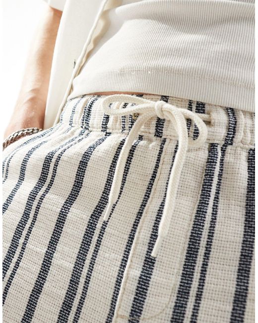 Pantaloncini pesanti testurizzati blu navy e bianchi a righe di ASOS in Natural da Uomo