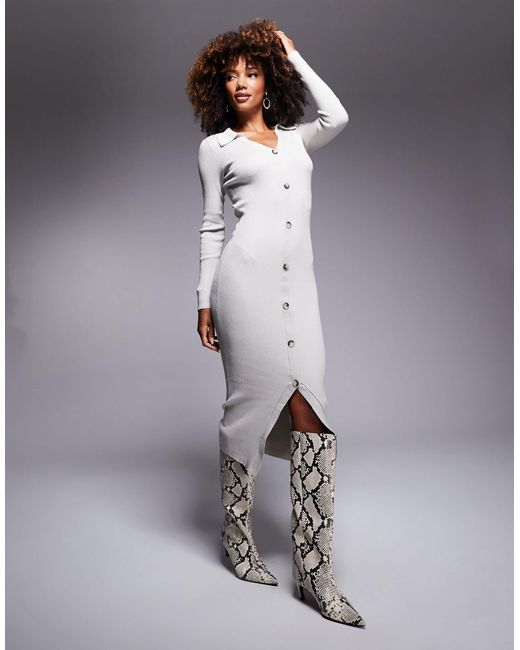 In The Style White – midi-strickjackenkleid