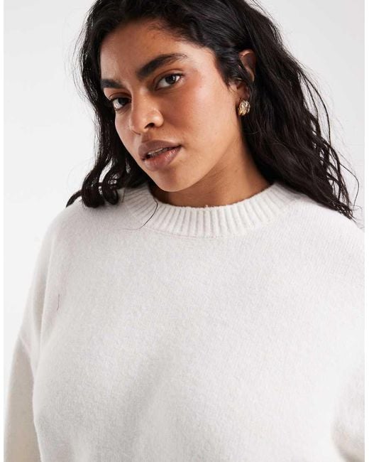 Vero Moda White Soft O-neck Oversized Jumper