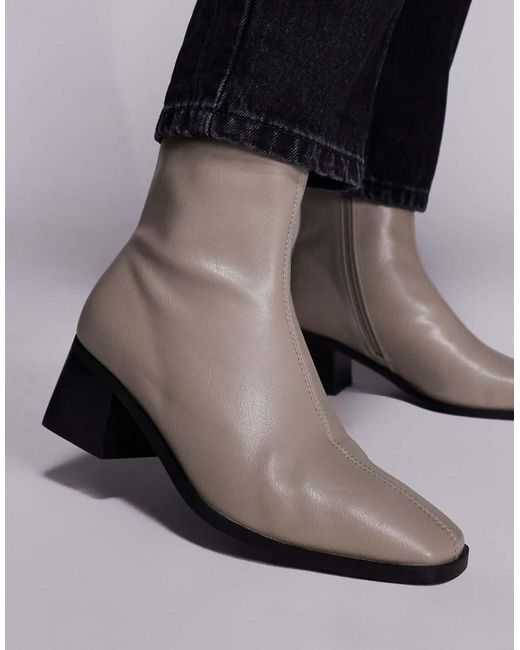Botines Color Piedra Con Tacón Grueso Nimer De Simmi London-Neutro SIMMI de color Black