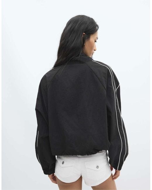 Stradivarius Black Cropped Technical Jacket