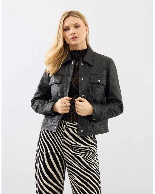 Bolongaro Trevor Black Real Leather Dakota Trucker
