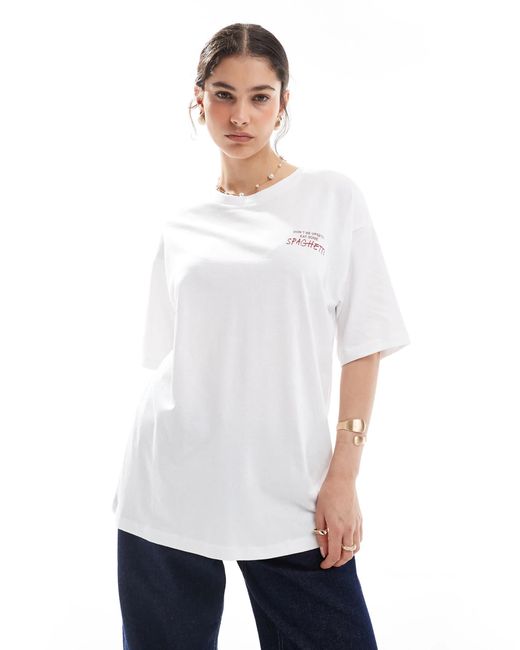 T-shirt oversize avec imprimé graphique spaghetti au dos JJXX en coloris White