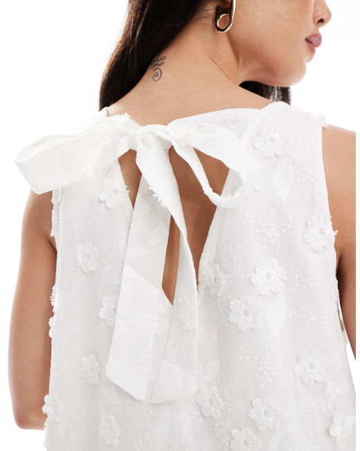Y.A.S White Plunge Tie Back 3d Floral Maxi Dress