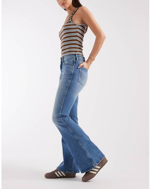 Wrangler Blue Montana Flared Jeans