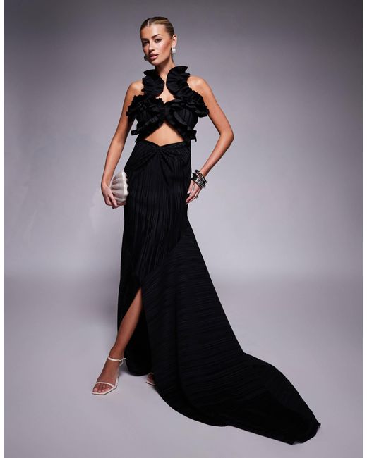 ASOS Black – plissiertes premium-maxikleid