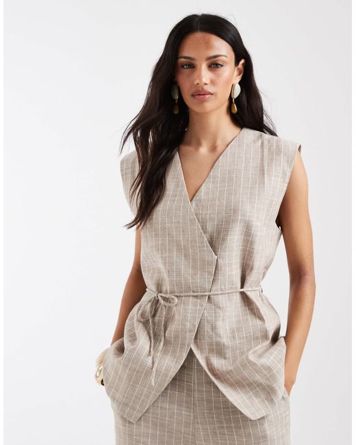 Gilet Object en coloris White