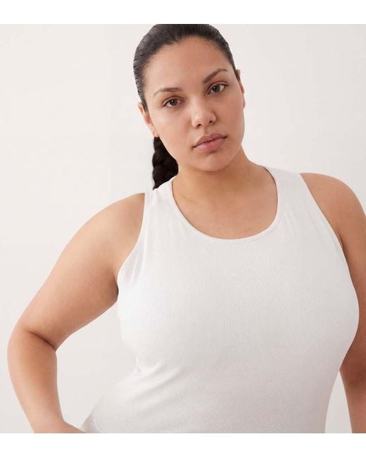 4505 Natural Curve Lightweight Ribbed Racer Vest With Inner Bra And Removeable Padding