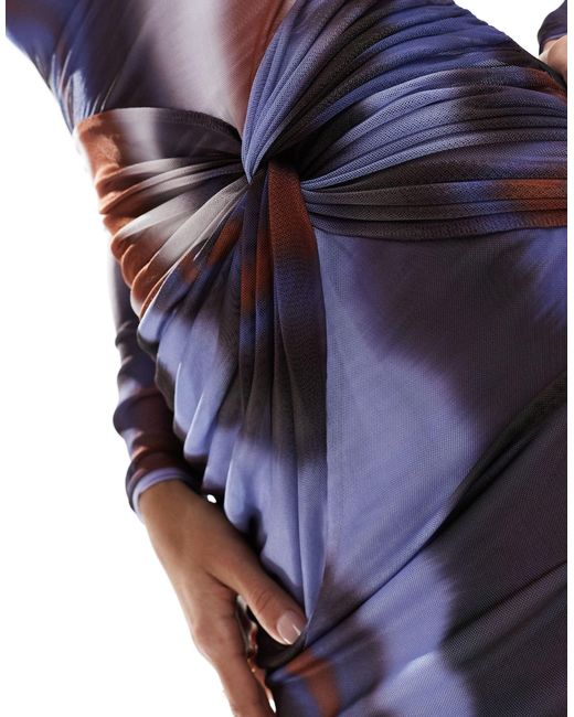Robe longue froncée en tulle à manches longues et imprimé rayé effet taches ASOS en coloris Blue