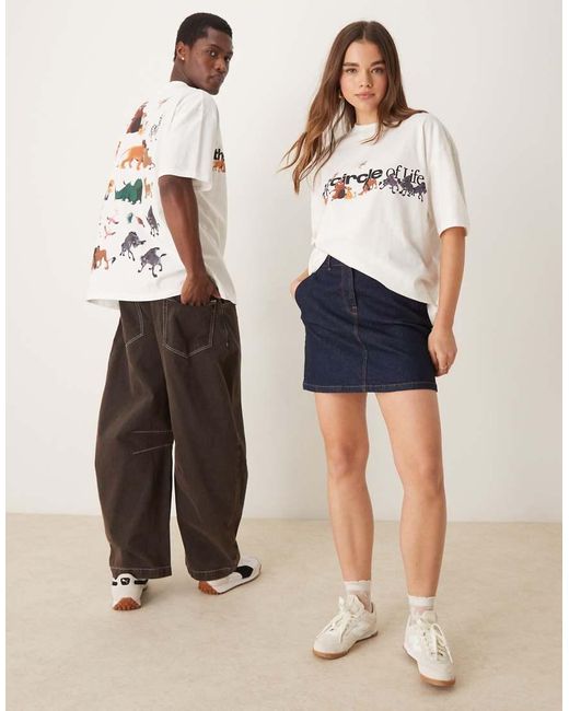 Camiseta Color Piedra Extragrande Con Estampados De "El Rey León" De Disney De -Neutro ASOS de color Natural